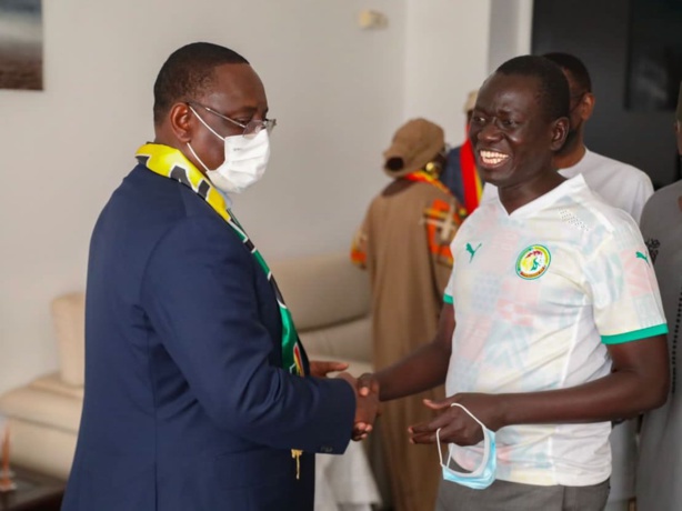 Reçu au Palais, Serigne Mboup va t-il soutenir Benno Book Yaakaar? Reçu au Palais, Serigne Mboup va t-il soutenir Benno Book Yaakaar?