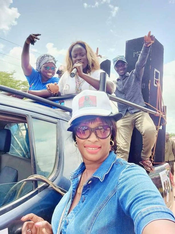 Casamance : l'activiste Fatoumata Danso bat campagne pour la Coalition "Yewwi Askan Wi " Casamance : l'activiste Fatoumata Danso bat campagne pour la Coalition "Yewwi Askan Wi "