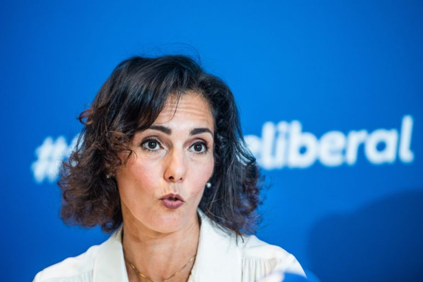 Ukraine: la nouvelle ministre belge des Affaires étrangères au centre d’une polémique Ukraine: la nouvelle ministre belge des Affaires étrangères au centre d’une polémique