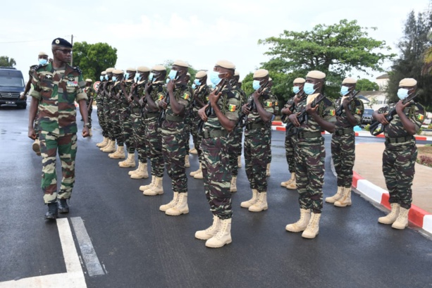 Le Sénégal et la Guinée-Bissau renforcent leur coopération militaire Le Sénégal et la Guinée-Bissau renforcent leur coopération militaire