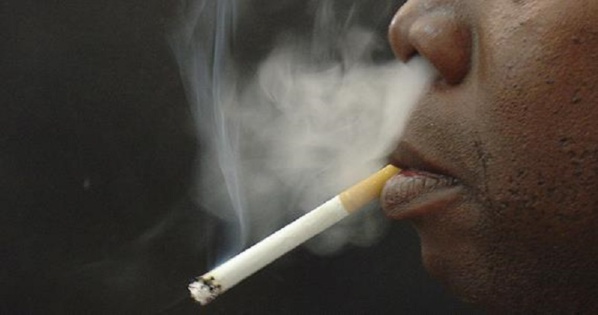 Au Sénégal, on fume maintenant à partir de 7 ans