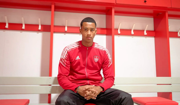 Matchs Amicaux : Le fils de Khalilou Fadiga convoqué Matchs Amicaux : Le fils de Khalilou Fadiga convoqué