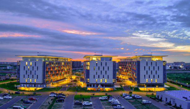 Sphère ministérielle de Diamniadio : Un ex-conseiller au ministère de l’emploi arrêté pour vol Sphère ministérielle de Diamniadio : Un ex-conseiller au ministère de l’emploi arrêté pour vol