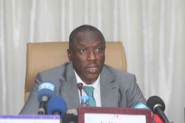 Rentrée des classes 2022-2023 : Le ministre Cheikh Omar Anne appelle à "l’apaisement et à la pacification" de l’école