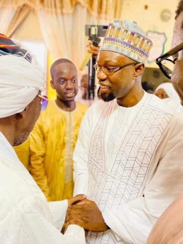 Le Khalife général de Médina Baye aux leaders de Yewwi : "Vous êtes dans le cœur des gens..." Le Khalife général de Médina Baye aux leaders de Yewwi : "Vous êtes dans le cœur des gens..."