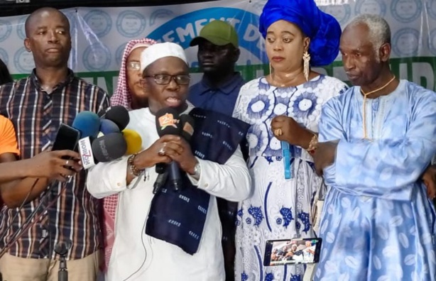 Assemblée Générale du MDRAJ : Taïbou Diedhiou réaffirme sa ferme volonté d'accompagner Macky dans sa politique Assemblée Générale du MDRAJ : Taïbou Diedhiou réaffirme sa ferme volonté d'accompagner Macky dans sa politique