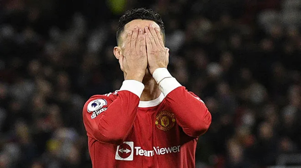 Ballon d'Or 2022 : Cristiano Ronaldo n'a récolté aucun point au compteur Ballon d'Or 2022 : Cristiano Ronaldo n'a récolté aucun point au compteur