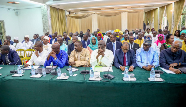 Baisse des prix des denrées et du loyer : Le satisfecit des cadres de l’Apr Baisse des prix des denrées et du loyer : Le satisfecit des cadres de l’Apr
