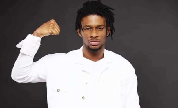 Dérives policières : L’artiste KS Bloom raconte sa mésenvature avec les flics Sénégalais Dérives policières : L’artiste KS Bloom raconte sa mésenvature avec les flics Sénégalais