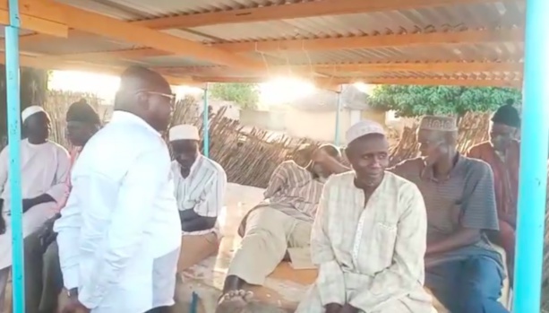 Foundiougne : Ansoumana DANFA sensibilise la population sur la candidature de Macky et ses réalisations