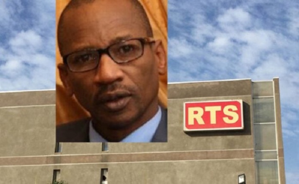 Usage récurrent des véhicules de service de la RTS à des fins privées : L’Intersyndicale indexe Racine Tall et fait de graves révélations Usage récurrent des véhicules de service de la RTS à des fins privées : L’Intersyndicale indexe Racine Tall et fait de graves révélations