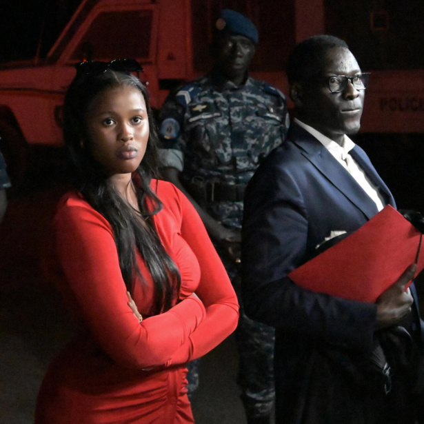 Affaire des audios : Adji Sarr convoquée par le Doyen des Juges Affaire des audios : Adji Sarr convoquée par le Doyen des Juges