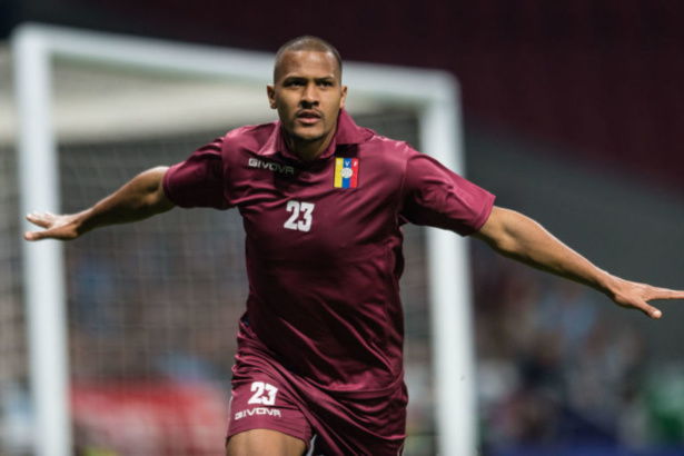 Premier League : Everton annonce le départ de Salomon Rondon Premier League : Everton annonce le départ de Salomon Rondon