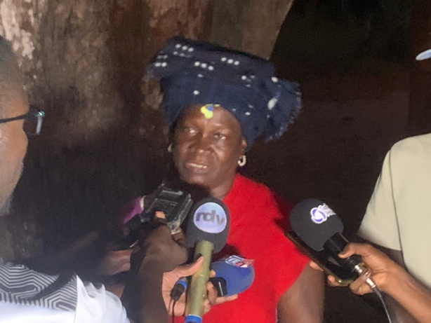 La Reine d’Enampore à la classe politique : "Vos divergences d’opinions ne doivent pas vous pousser à la violence..."