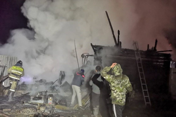 Russie: 20 morts dans l'incendie d'une maison de retraite Russie: 20 morts dans l'incendie d'une maison de retraite