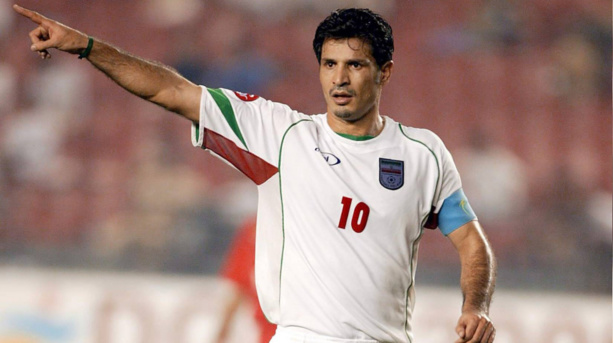 Iran: la famille du footballeur Ali Daei interdite de quitter le territoire Iran: la famille du footballeur Ali Daei interdite de quitter le territoire