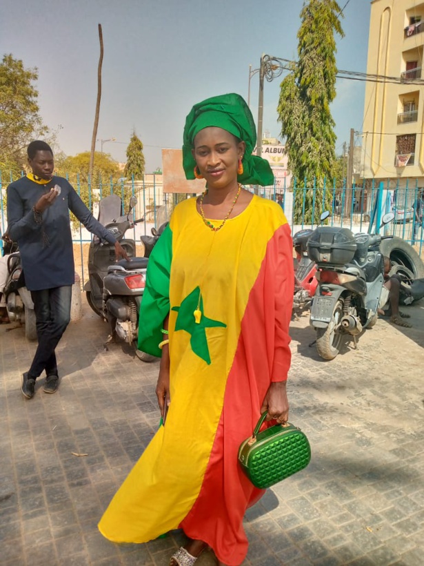 « Milliards volés » sous Macky… les premières images de la manifestation à la place de la Nation