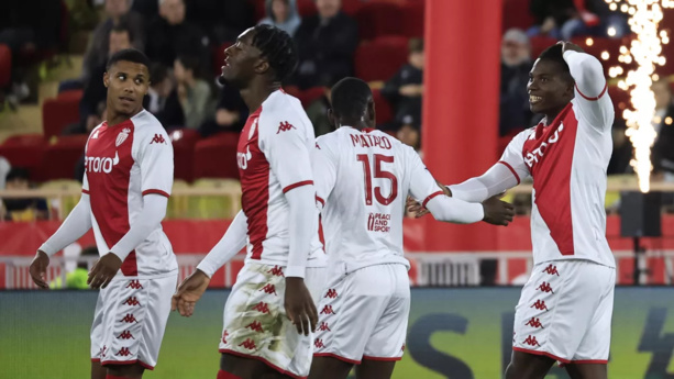 L1, 19E JOURNÉE : Monaco pulvérise Ajaccio (7-1) L1, 19E JOURNÉE : Monaco pulvérise Ajaccio (7-1)