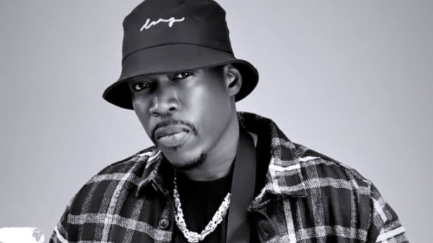 Le rappeur Nitt Dof finalement placé en garde à vue Le rappeur Nitt Dof finalement placé en garde à vue