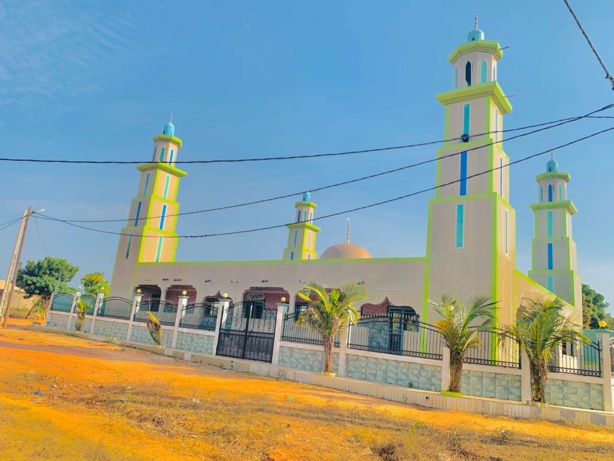 Elhadji Bamaro Dramé sur le désenclavement du Sud : «Si Macky m’accompagne je suis prêt à transformer le visage de Marsassoum même celui de la Casamance… » Elhadji Bamaro Dramé sur le désenclavement du Sud : «Si Macky m’accompagne je suis prêt à transformer le visage de Marsassoum même celui de la Casamance… »