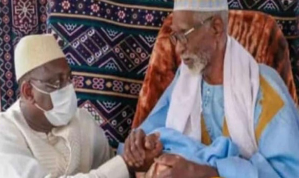 Nécrologie : Décès de Samba Hawa Niba Tall, le marabout qui a baptisé Macky Sall Nécrologie : Décès de Samba Hawa Niba Tall, le marabout qui a baptisé Macky Sall