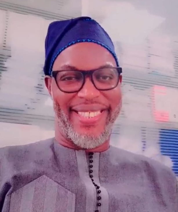 POLEMIQUES AUTOUR DU TER : A la France sa tour Eiffell, au Sénégal son train express reffional !!!!! POLEMIQUES AUTOUR DU TER : A la France sa tour Eiffell, au Sénégal son train express reffional !!!!!