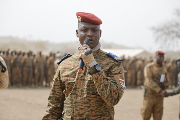 Burkina : L’armée accusée d’avoir tué des civils dans l’Est Burkina : L’armée accusée d’avoir tué des civils dans l’Est