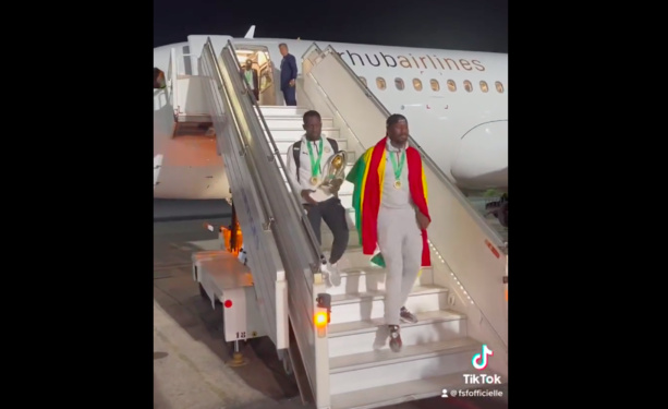 Les champions d’Afrique sont arrivés à Dakar