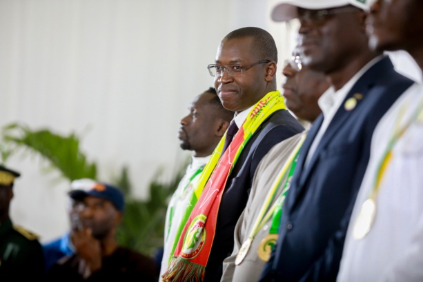 Commentaire : Pour faire vivre le sport, il faut des politiques sportives et non  » Taf Yungueul «  Commentaire : Pour faire vivre le sport, il faut des politiques sportives et non  » Taf Yungueul «