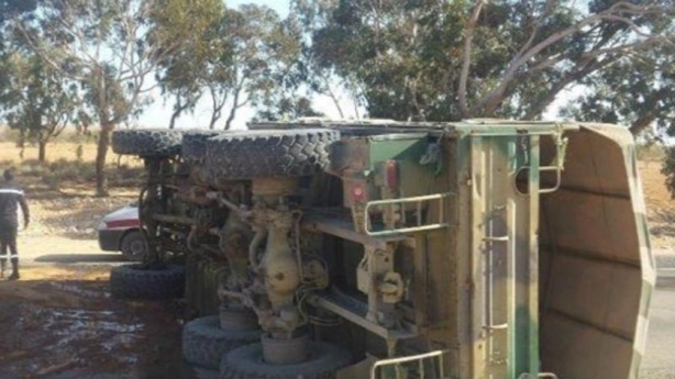 Renversement d’un véhicule militaire à Ziguinchor: 01 mort et plusieurs blessés Renversement d’un véhicule militaire à Ziguinchor: 01 mort et plusieurs blessés