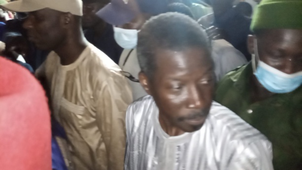 MPAL : Talla Sylla pique une crise en pleine cérémonie d’inhumation