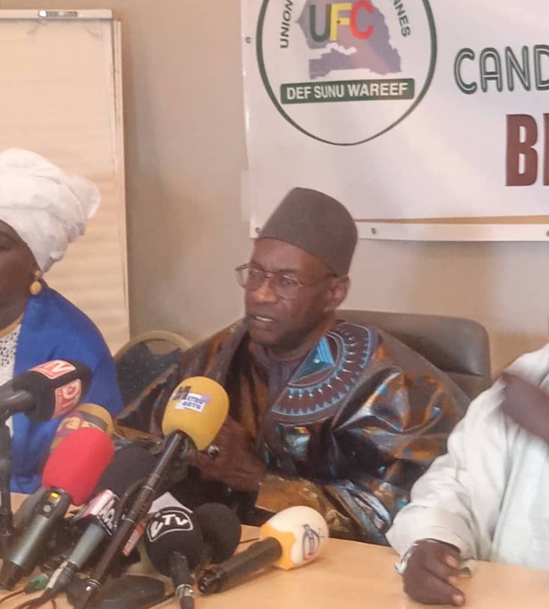 Alla Dieng de Benno sur la Présidentielle de 2024 : « Macky Sall ne doit pas présenter sa candidature » Alla Dieng de Benno sur la Présidentielle de 2024 : « Macky Sall ne doit pas présenter sa candidature »