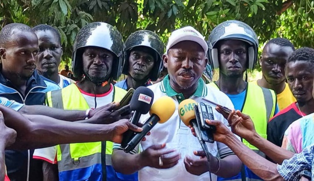 Lutte contre l’insécurité routière : KARAMBENOR forme 200 jeunes conducteurs de moto Jakarta des Kalounayes Lutte contre l’insécurité routière : KARAMBENOR forme 200 jeunes conducteurs de moto Jakarta des Kalounayes