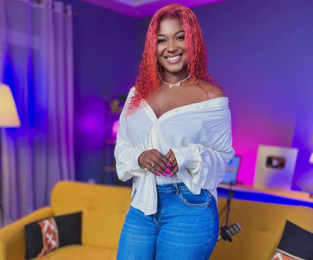 Mia Guissé multiplie ses sorties Mia Guissé multiplie ses sorties