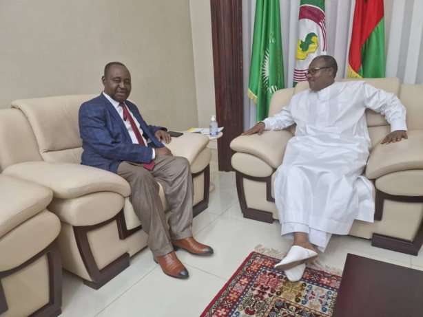 François Bozizé exilé en Guinée Bissau François Bozizé exilé en Guinée Bissau