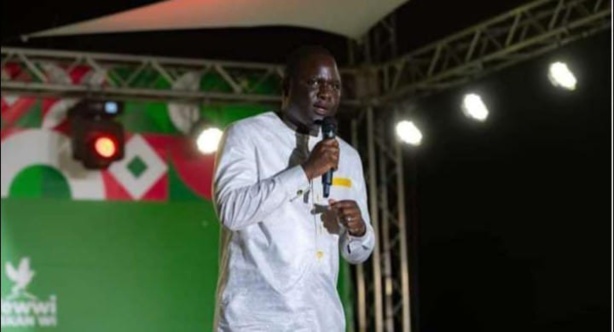 Ousmane Sonko brutalisé : La Coalition Yewwi Askan Wi s’indigne et menace