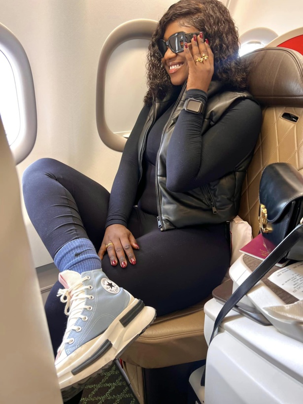 L'artiste Mia Guiss de retour à Dakar L'artiste Mia Guiss de retour à Dakar