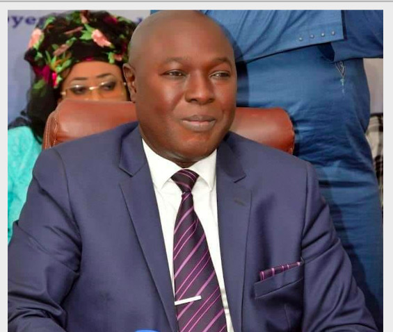  Arona Coumba Ndoffène Diouf : "“Macky Sall pense que s’il part, le Sénégal ne fonctionnera plus"
