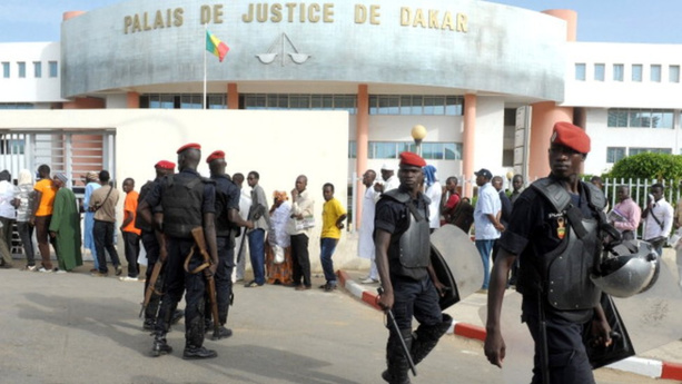 Arrestations des militants de l’opposition : Des procureurs s’exprimeront demain à travers le territoire sénégalais !