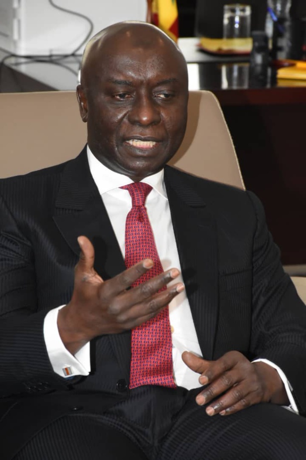 Idrissa Seck catégorique: «Deux mandats de cinq ans, pas trois...» (vidéo) Idrissa Seck catégorique: «Deux mandats de cinq ans, pas trois...» (vidéo)