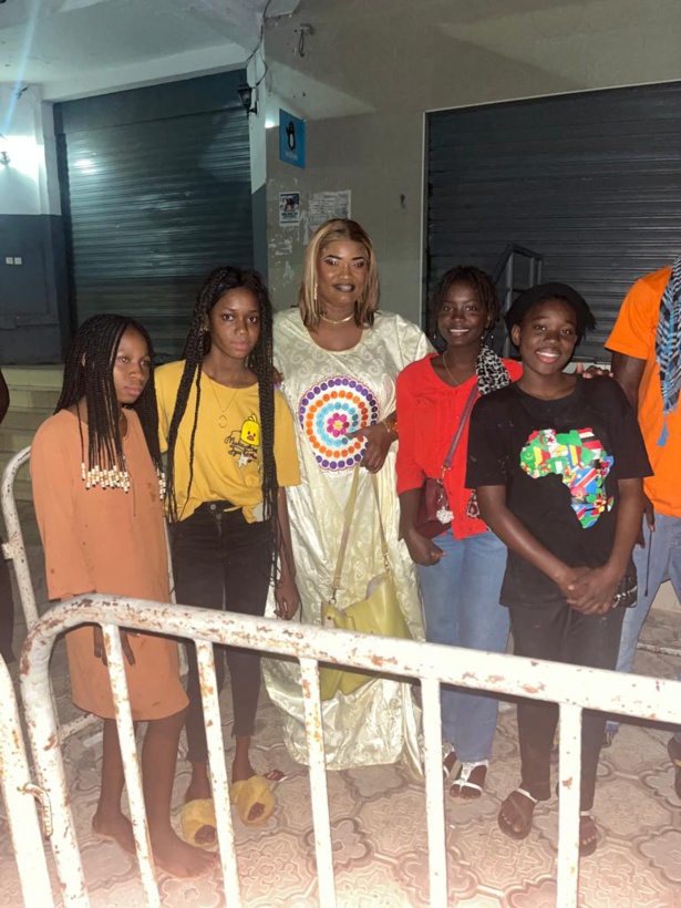 Carême et Ramadan : Césaltine MÉDANG offre du Ngalah et du Ndogou à une centaine de personnes Carême et Ramadan : Césaltine MÉDANG offre du Ngalah et du Ndogou à une centaine de personnes