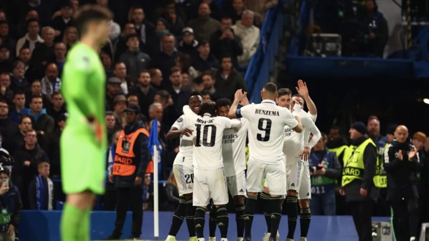 Ligue des Champion : le Real Madrid qualifié en demi-finale après sa victoire tranquille à Chelsea (0-2) Ligue des Champion : le Real Madrid qualifié en demi-finale après sa victoire tranquille à Chelsea (0-2)
