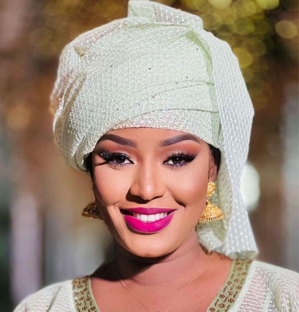 Awa Gambia Tfm vilipende son ex-mari : " Je subissais une énorme pression..." Awa Gambia Tfm vilipende son ex-mari : " Je subissais une énorme pression..."