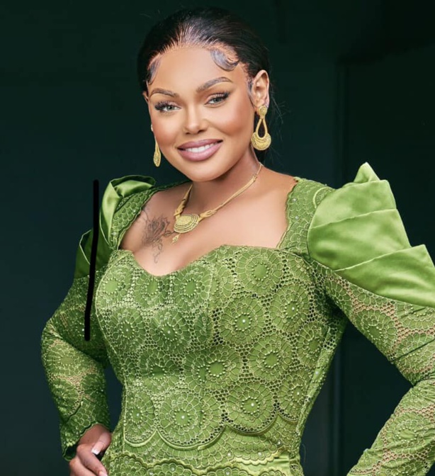 La magnifique influenceuse malienne Mamy Sora La magnifique influenceuse malienne Mamy Sora