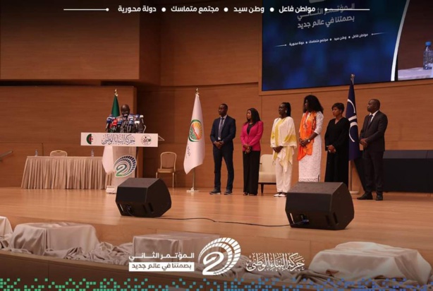 Idrissa Seck aux Algériens: "J’ai interrompu ma tournée à l’intérieur du Sénégal pour venir vous dire 4 vérités qui me paraissent essentielles de comprendre pour notre continent" Idrissa Seck aux Algériens: "J’ai interrompu ma tournée à l’intérieur du Sénégal pour venir vous dire 4 vérités qui me paraissent essentielles de comprendre pour notre continent"