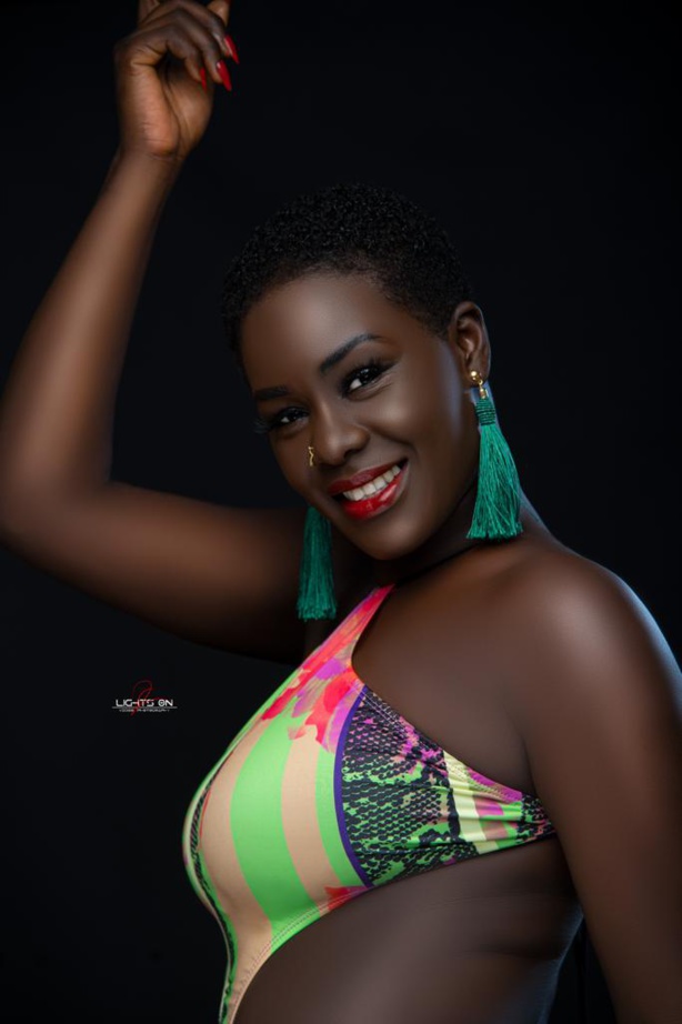 Myrma s'affiche ultra sexy et promet une sortie de feu prochainement Myrma s'affiche ultra sexy et promet une sortie de feu prochainement