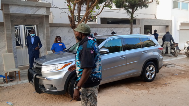 "J’ai été à Cité Keur Gorgui chez Ousmane avec l’huissier" (Par Amadou BA ) "J’ai été à Cité Keur Gorgui chez Ousmane avec l’huissier" (Par Amadou BA )