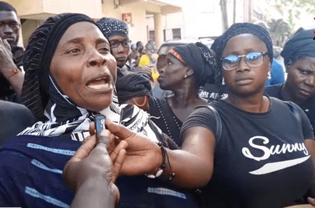 "Séquestration" de Sonko : Les femmes du Bois Sacré débarquent à Dakar