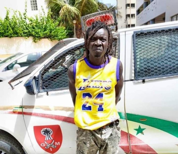 Saliou Sarr présenté comme élément du MFDC "venu manifester" à Dakar libéré par le juge Saliou Sarr présenté comme élément du MFDC "venu manifester" à Dakar libéré par le juge