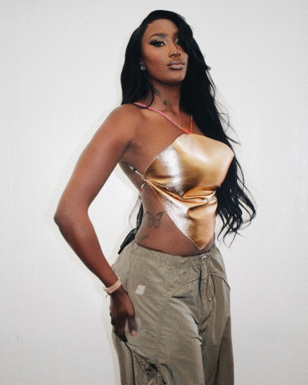 Aya Nakamura prépare activement "BET Awards 2023" Aya Nakamura prépare activement "BET Awards 2023"